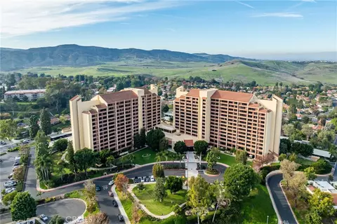 24055 Paseo Del Lago W #913, Laguna Woods, CA 92637