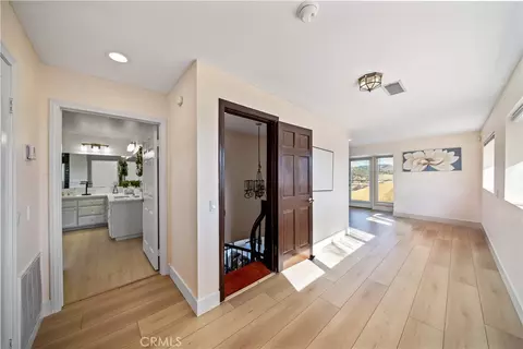 Entry Way - 23192 De Anza, Temecula, CA 92590 photo 3 of 3