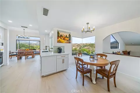 Dining - 23192 De Anza, Temecula, CA 92590 photo 5 of 5