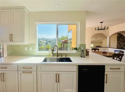 Kitchen - 23192 De Anza, Temecula, CA 92590 photo 1 of 7