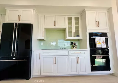 Kitchen - 23192 De Anza, Temecula, CA 92590 photo 6 of 7