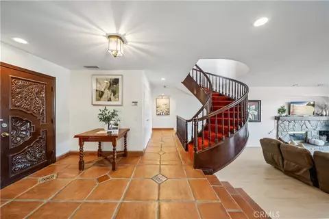 Entry Way - 23192 De Anza, Temecula, CA 92590 photo 2 of 3