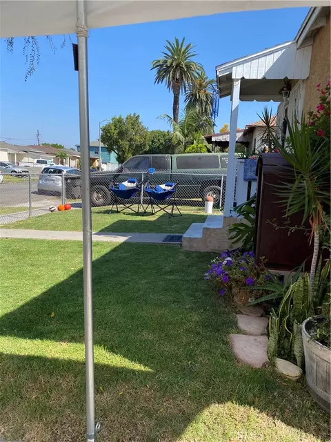 5846 Gardenia, Long Beach, CA 90805