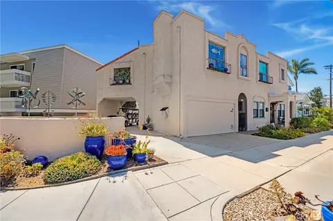 506 Palm Ave, Coronado, CA 92118