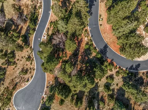 109 Mill Pond, Lake Arrowhead, CA 92352