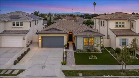 14432 Windfall Ln, Huntington Beach, CA 92647