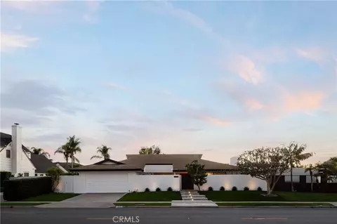 1001 Nottingham Rd, Newport Beach, CA 92660
