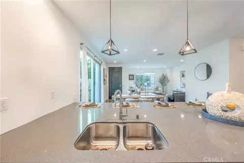 Entry Way - 177 Frame, Irvine, CA 92618 photo 1 of 2