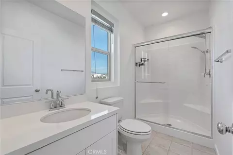 Bath - 177 Frame, Irvine, CA 92618 photo 4 of 4
