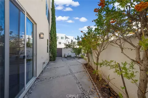 Exterior - 177 Frame, Irvine, CA 92618 photo 2 of 10