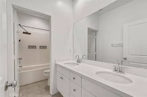 Bath - 177 Frame, Irvine, CA 92618 photo 3 of 4
