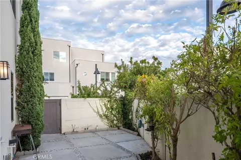 Exterior - 177 Frame, Irvine, CA 92618 photo 2 of 7