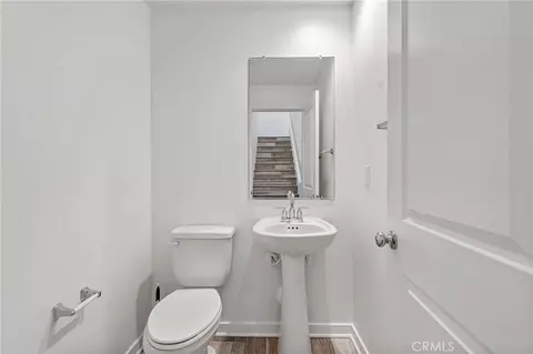 Entry Way - 177 Frame, Irvine, CA 92618 photo 2 of 5