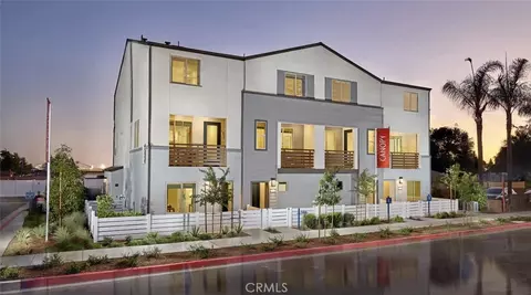 1330 W Oakcrest Paseo, Ontario, CA 91762