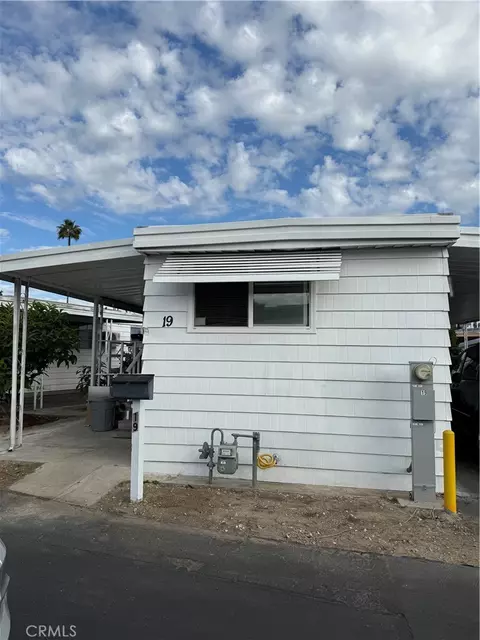 4117 W Mcfadden, Santa Ana, CA 92704