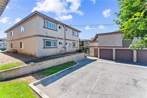 17431 Koledo, Huntington Beach, CA 92647