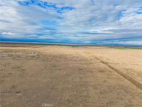 10000 E 87th St, Lancaster, CA 93535 photo 14