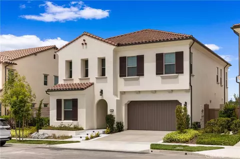 59 Longchamp, Irvine, CA 92602