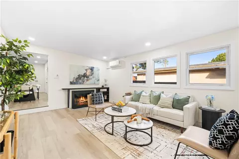 713 Flower Ave, Venice, CA 90291