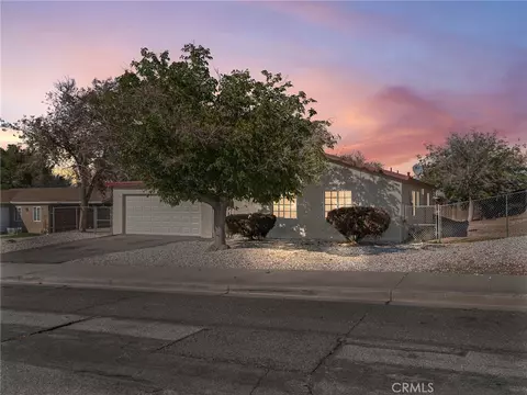 16582 Batson Rd, Victorville, CA 92395