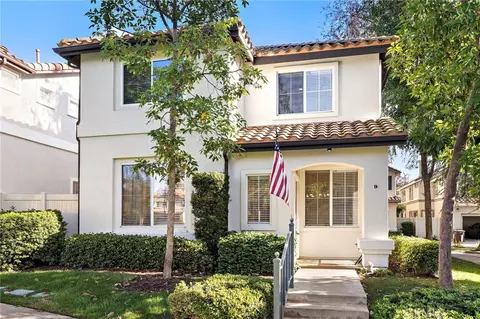 9 Paseo Acebo, Rancho Santa Margarita, CA 92688