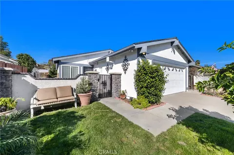 21511 Aguilar, Mission Viejo, CA 92691