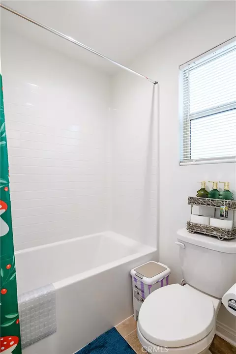 Bath - 8538 Anthony, Riverside, CA 92507 photo 3 of 5