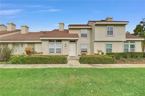 4 Wellesley, Irvine, CA 92612