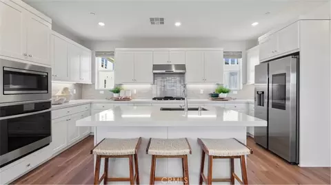 27569 Millstone Pl, Valencia, CA 91381
