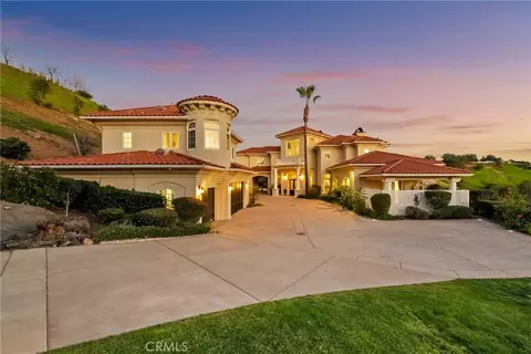 Exterior - 44930 Via Renaissance, Temecula, CA 92590 photo 2 of 13