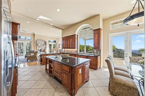 Kitchen - 44930 Via Renaissance, Temecula, CA 92590 photo 1 of 4