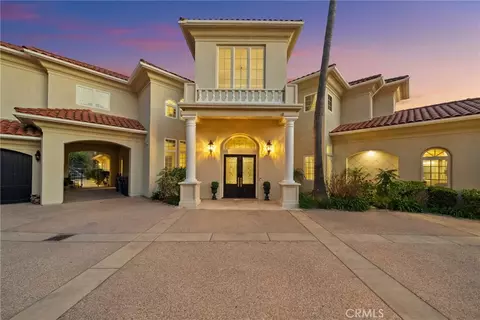 Exterior - 44930 Via Renaissance, Temecula, CA 92590 photo 2 of 10