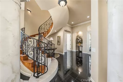 Entry Way - 44930 Via Renaissance, Temecula, CA 92590 photo 4 of 6