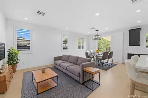11702 Glenridge Dr, Corona, CA 92883
