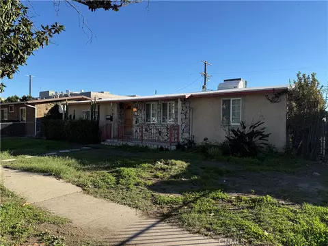 13836 Community St, Panorama City, CA 91402