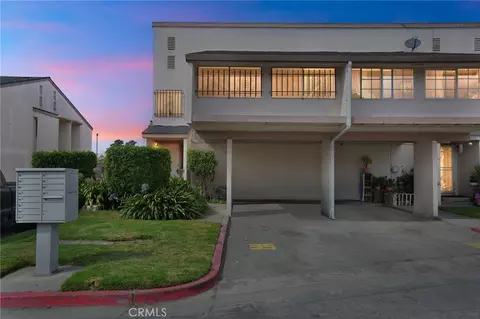 933 Acosta #35, Salinas, CA 93905