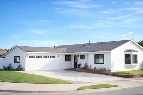 6862 Breeland Dr, Huntington Beach, CA 92647