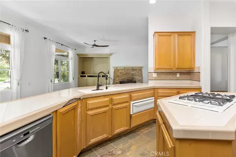 Kitchen - 1388 Brandon Ct, Redlands, CA 92373 photo 6 of 6