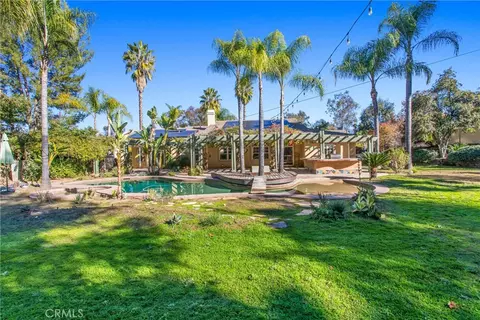 Exterior - 1388 Brandon Ct, Redlands, CA 92373 photo 8 of 17