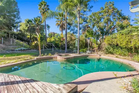 Exterior - 1388 Brandon Ct, Redlands, CA 92373 photo 5 of 17