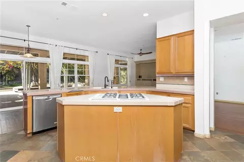 Kitchen - 1388 Brandon Ct, Redlands, CA 92373 photo 5 of 6