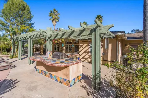 Exterior - 1388 Brandon Ct, Redlands, CA 92373 photo 14 of 17