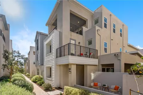 110 Spiral, Irvine, CA 92618