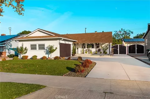 943 Everett Pl, Orange, CA 92867