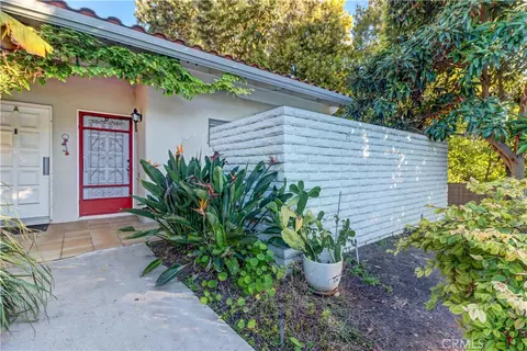 2009 Via Mariposa #D, Laguna Woods, CA 92637