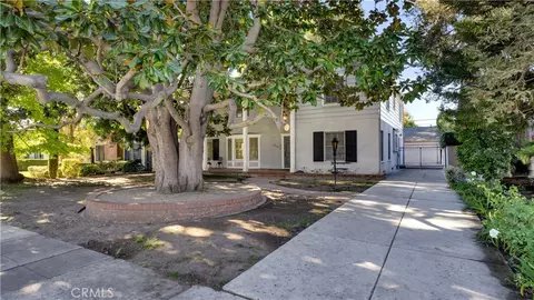 1804 N Heliotrope Dr, Santa Ana, CA 92706