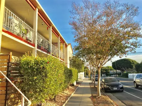 2302 Oak St, Santa Monica, CA 90405