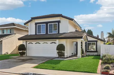 27 New Mdw, Irvine, CA 92614