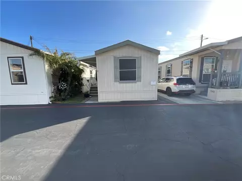2060 Newport Blvd, Costa Mesa, CA 92627