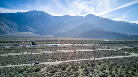 19 Tamarack Rd, Whitewater, CA 92282